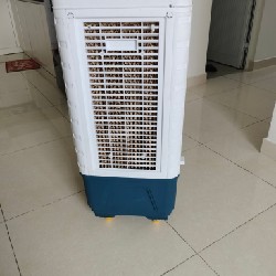 Quạt điều hoà,mới mua còn như mới