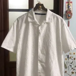 Quần áo giá hạt dẻ 1038081