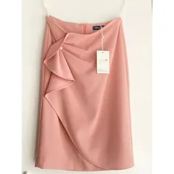 MỚI 100%***NGUYÊN TAG***GIÁ 790K***CHÂN VÁY BÚT CHÌ IVY MODA**SIZE M*MỚI CÒN NGUYÊN TAG* 591574
