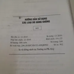 Hướng dẫn sử dụng các loại Dù Hàng Không. NXB Quân Đội. 687854
