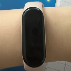 Miband 6 còn dùng tốt 603865