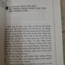 63 cách dạy trẻ tự tin. Tác giả Hà Tú 593852