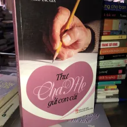 Thư cha mẹ gửi con gái - Nhiều tác giả 