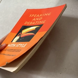 Speaking and debating with style - Kevin Ryan & Adrian Pauley 551382