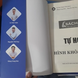 Sách Toán tự học Hình Không Gian chưa cào mã sách ID học trên moon còn nguyên 100% 353526