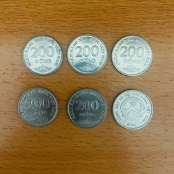 ĐỒNG XU KỶ NIỆM: 200 ĐỒNG ( VIỆT NAM)