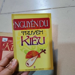 18 cuốn sách về Truyện Kiều của Nguyễn Du 444677