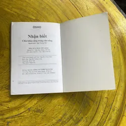 COMBO NHẬN BIẾT CHÌA KHOÁ SỐNG TRONG CÂN BẰNG ( OSHO)PHƯỚC BẤT KHẢ HƯỞNG TẬN - CHÂN QUANG 702701