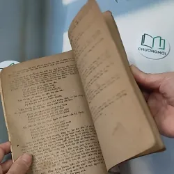 [XƯA] Những Bài Nói Chuyện Về Thơ Văn - Tâp 1 (1986) - Hoài Thanh 775991