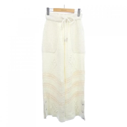 Quần CHANEL P74372K10901