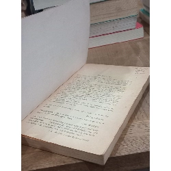 The Grass Arena - John Healy 748829