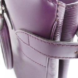 Túi Louis Vuitton Epi Passy PM M5926K 616752