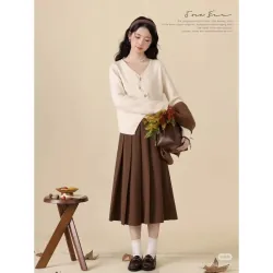 Áo len màu kem cúc lệch dáng tiểu thư 778754