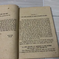 Sách cũ”Vật lý nguyên tử và hạt nhân” 792042