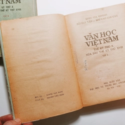 Văn Học Việt Nam Thế Kỷ Thứ X  Nửa Đầu Thế Kỷ XVIII  444306