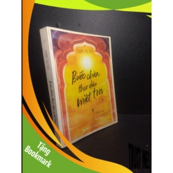 (TẶNG BOOKMARK) Bước chân theo dấu mặt trời Phương Thu Thủy 2017 mới 80%, ố nhẹ RBK 1910