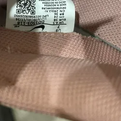 Giày thể thao Nike màu nâu, trắng hình dáng năng động 746989