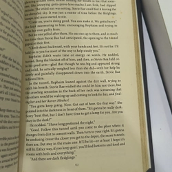 Bìa cứng Tempted (NYT BESTSELLING AUTHORS: P.C. CAST & KRSTIN CAST) 538214