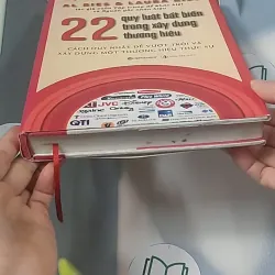 22 quy luật bất biến trong xây dựng thương hiệu - Al Ries 688427