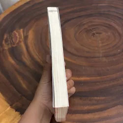 II Sách Kỹ Năng: Dẫn Dắt Một Bầy Sói Hay Chăn Một Đàn Cừu - Tiffani Bova - 2025 1001701