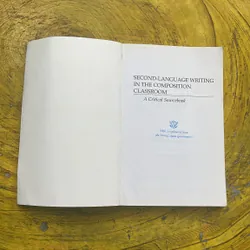 SECOND - LANGUAGE WRITING IN THE COMPOSITION CLASSROOM  697840
