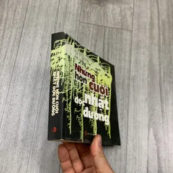 Những hòn cuội nhặt dọc đường - lê trí dũng. 6a4 730504