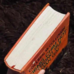 Tiếng chim hót trong bụi mận gai 1004680