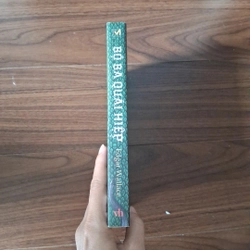 Bộ ba quái hiệp 525718