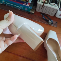 Giày bít mũi trắng 547813