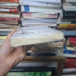 Ngọc lê hồn 931203