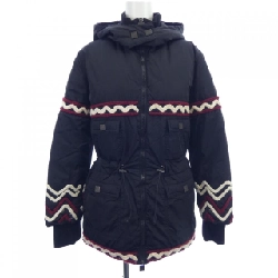 Áo khoác lông vũ CHANEL