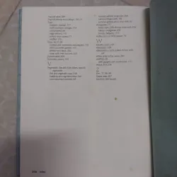 Sách ngoại văn: Legal Sea foods Cookbook 717485