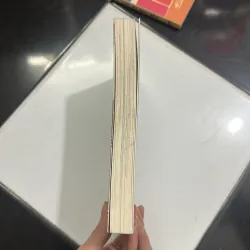 bất hạnh là một tài sản một mình ở Châu Âu  758984