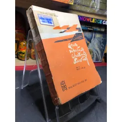 Qua những chặng đường 1982 mới 60% ố vàng Nguyễn Thị Thập HPB0906 SÁCH VĂN HỌC Blogmeo21025