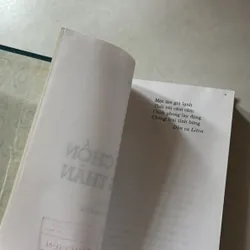 Không chốn nương thân Tập 2 (bìa cứng) 738523