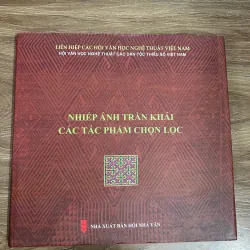 Nhiếp ảnh các dân tộc thiểu số – Nhiều tác giả