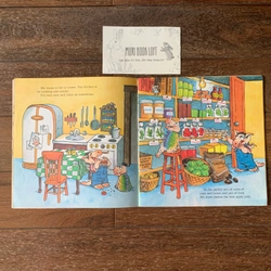 Sách tranh tiếng anh Little Monster at Home, Used, Minh họa cổ điển 478683
