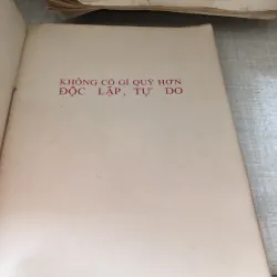 Việt Nam đất nước anh hùng  1001025