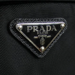 Áo khoác PRADA logo tam giác SGB685 S211 1WQ8 - Hàng hiệu Authentic 881350