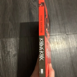 Không khóc (giải Goncourt 2014) 332997