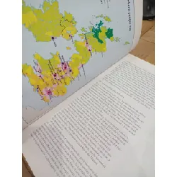 Britain The country and its people: An introduction for learners of English - James O'Driscoll 575291