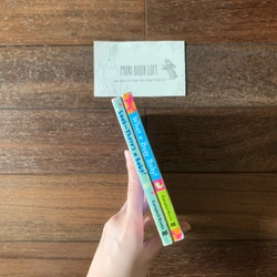 Combo 2 cuốn Board Book What a…Busy Baby! & Look! There’ a Baby, Used, Bìa cứng 498823