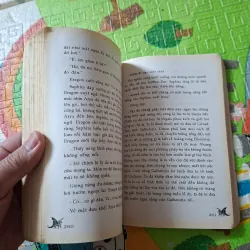 Eragon - Cậu bé cưỡi rồng tập 2 933779