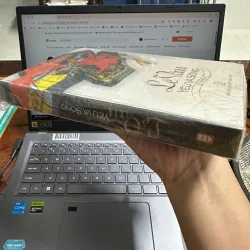 Lê Vân Yêu và Sống - Bùi Mai Hạnh & Lê Văn (Bìa cứng) 698148