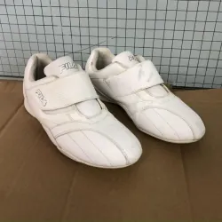giày hiệu FILA gàng nhập mỹ 960814
