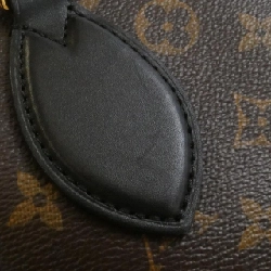 Túi xách Louis Vuitton Monogram Flower Zipped Tote MM M44347 611067