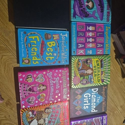Combo 9q Jacqueline Wilson (Sách tiếng anh bìa cứng) 400k (có 1q bị mất bìa ngoài) 479257