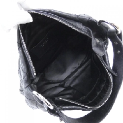 Túi xách chéo Chanel On The Road - Hàng hiệu Authentic 802683