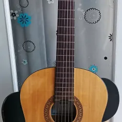 Đàn Guitar Yamaha chính hãng, Gỗ Già âm vang, Có sẵn EQ