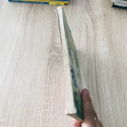 CÁC BÀI QUYỀN TAEKWONDO HUYỀN ĐAI - 127 trang, nxb: 2000 359599